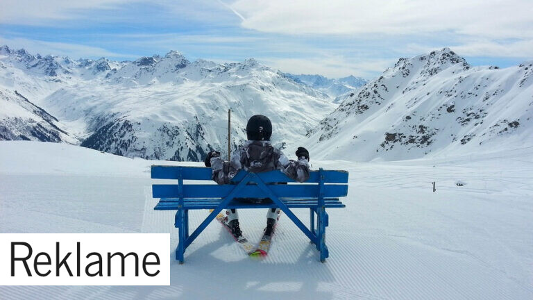 Sådan sparer du tusindvis af kroner på skiferien