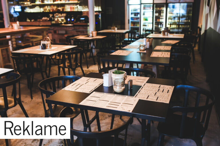 Spis lækker og autentisk italiensk mad på restaurant